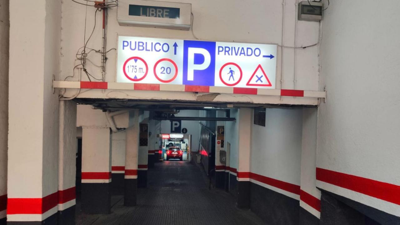 Expoholidays - General Tamayo Parking Gratis Almería Exterior photo